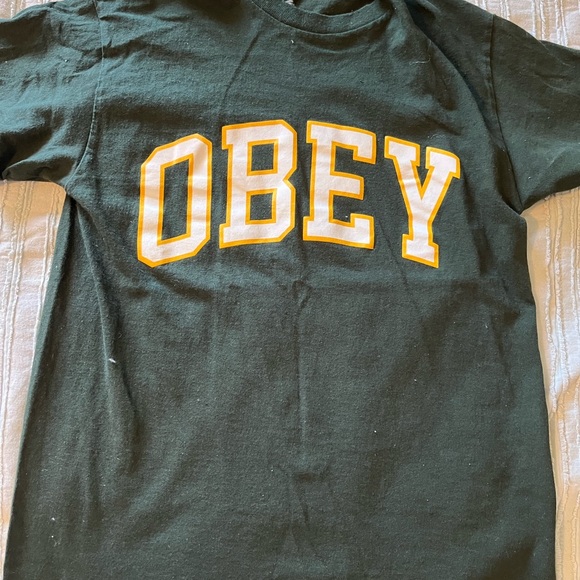 Obey graphic tees - Picture 5 of 7